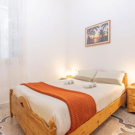 Appartamento Con Ac-Wi-Fi- Centro A 7 Min 사보나 외부 사진